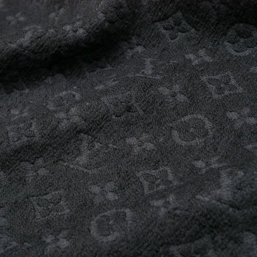 Louis Vuitton Monogram Classic Scarf Fringe Shawl - Picture 5 of 8